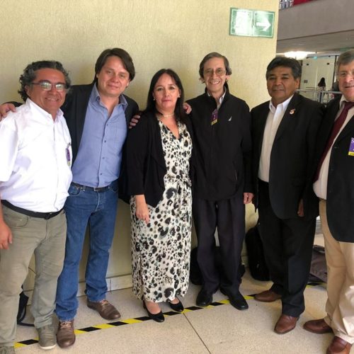 (27 de noviembre) Grato encuentro con dirigentes de la Asociación de Funcionarios Municipales de Chile. Feliz de encontrarme con un querido amigo Antonio Riquelme, Vicepresidente de Asemuch.