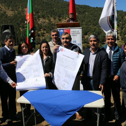 (15 de marzo 2019) En la Comuna de Lonquimay en la ceremonia de la Primera Piedra del camino de asfalto camino a Troyo, ruta Alto Biobío.