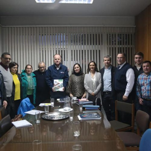 (30 de julio de 2019) Con nuestro Ministro de Agricultura Antonio Walker en Temuco, conocimos la gran experiencia de trabajo en desarrollo rural de la comuna de Curacautín, representada por su alcalde Jorge Saquel y equipo profesional.